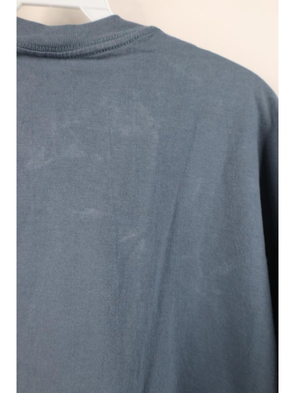 Vintage Mens XL Distressed Crew The Farewell Tour 2004 Cher Band T-Shirt Blue - Picture 9 of 12